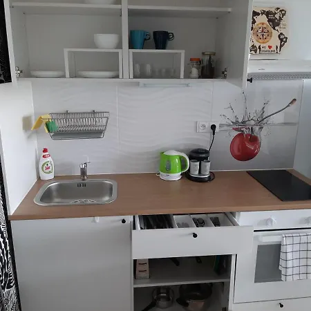 Cherry & Free Parking *