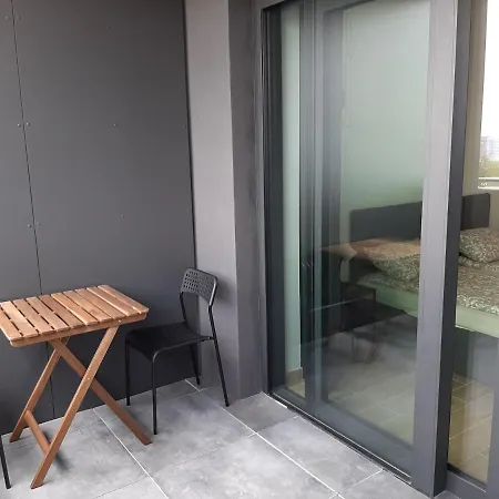 Cherry & Free Parking *