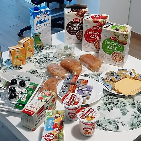 Cherry & Free Parking ブラチスラヴァ