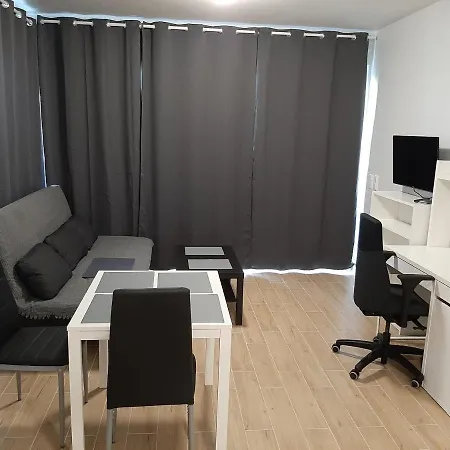 Apartman Cherry & Free Parking